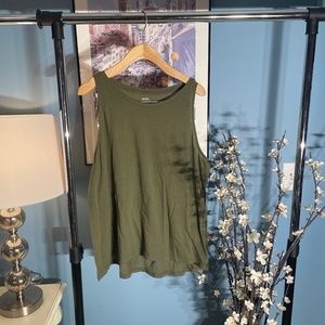 Old Navy tank top